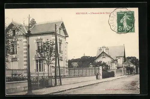 AK Neuville, L`Avenue de la Gare