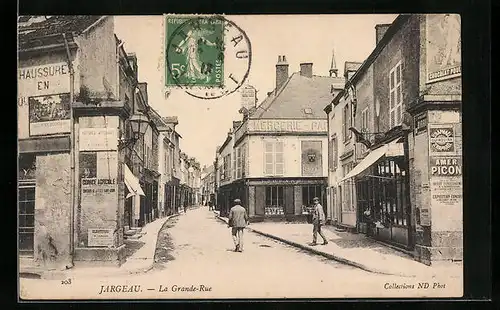 AK Jargeau, La Grande-Rue