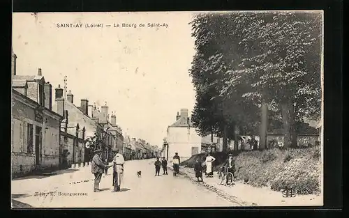 AK Saint-Ay, Le Bourg de Saint-Ay