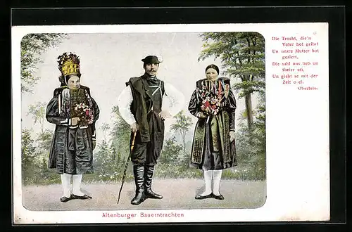 AK Mann und zwei Frauen in Altenburger Bauerntrachten