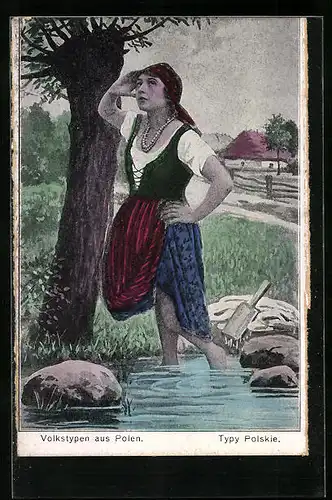 AK Junge polnische Frau im Wasser stehend
