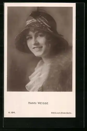 AK Schauspielerin Hanni Weisse mit Hut bezaubernd lächelnd