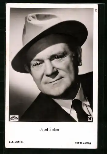 AK Schauspieler Josef Sieber mit Hut im Jackett