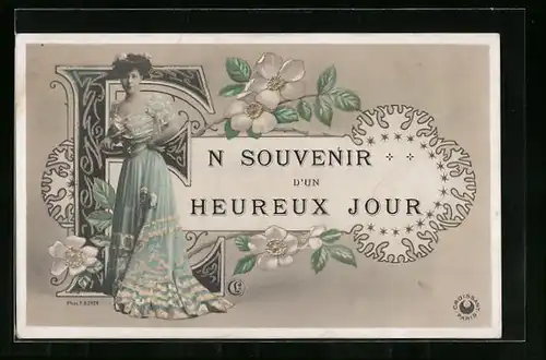 Foto-AK Paul Boyer: En Souvenir d'un Heureux Jour, Frau im Kleid, Buchstabe E