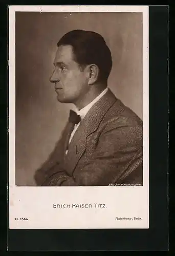 AK Schauspieler Erich Kaiser-Titz im Anzug mit nachdenklichen Blick
