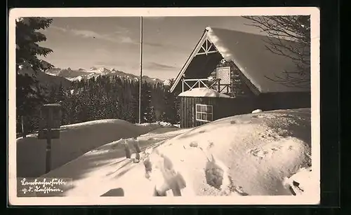 AK Lambachhütte, Berghütte im Schnee g. d. Dachstein