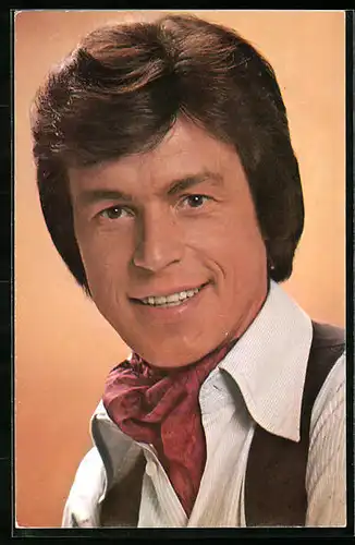 AK Musiker Freddy Breck mit lächelndem Gesicht