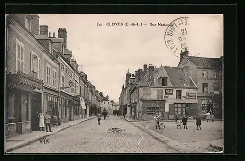 AK Cloyes, Rue Nationale, Strassenpartie
