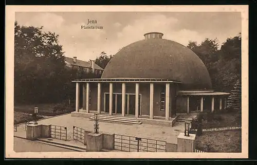 AK Jena, Planetarium, Frontalansicht