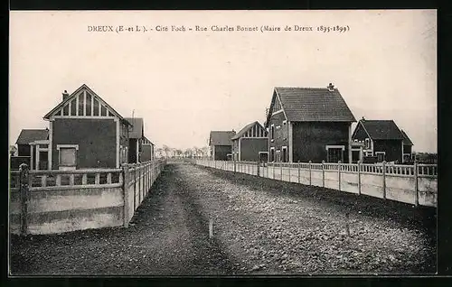 AK Dreux, Cité Foch, Rue Charles Bonnet, Strassenpartie