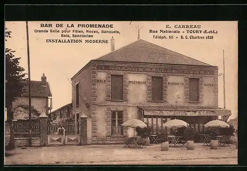 AK Toury, Bar de la Promenade, Rue Nationale