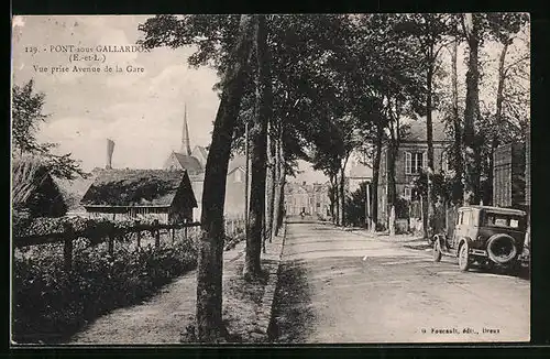 AK Pont-sous-Gallardon, Vue prise Avenue de la Gare