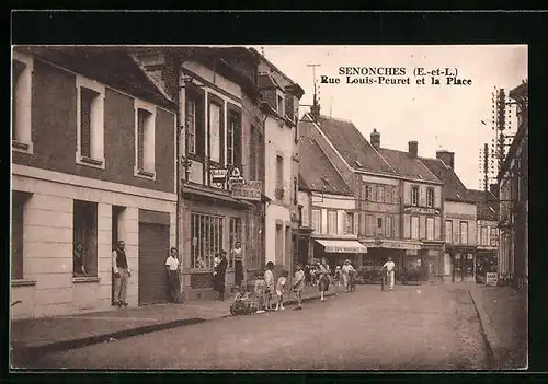 AK Senonches, Rue Louis-Peuret et la Place