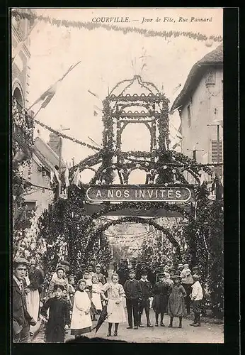 AK Courville, Jour de Fete, Rue Pannard