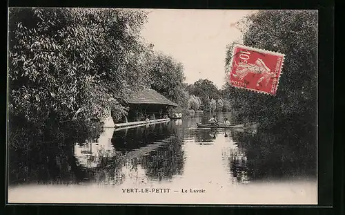 AK Vert-Le-Petit, Le Lavoir