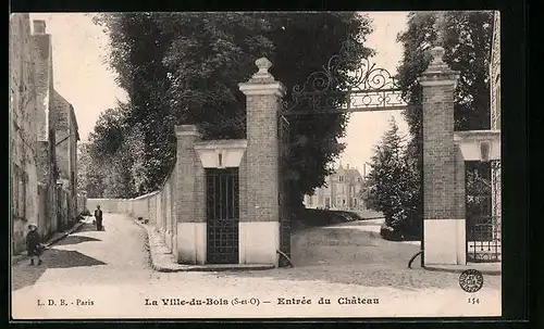 AK La Ville-du-Bois, Entrée du Château