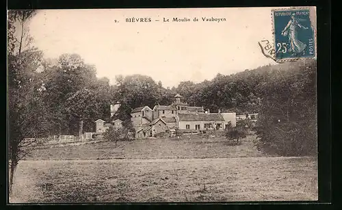 AK Bièvres, Le Moulin de Vauboyen