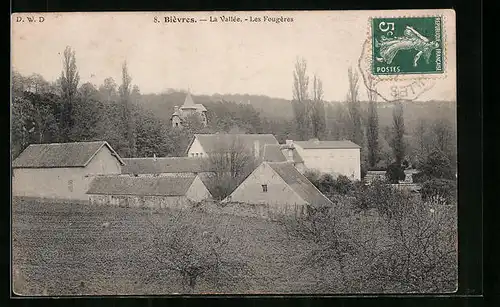 AK Bièvres, La Vallée, Les Fougères