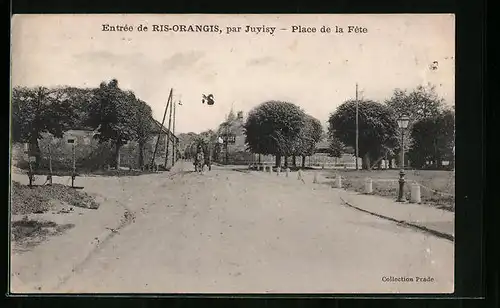 AK Ris-Orangis, Entrée, Place de la Fête