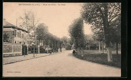 AK Ris-Orangis, Place des Fêtes, La Poste