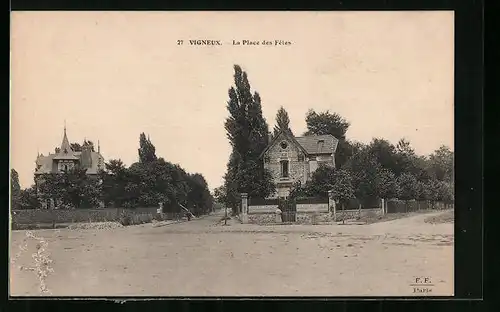 AK Vigneux, La Place des Fêtes