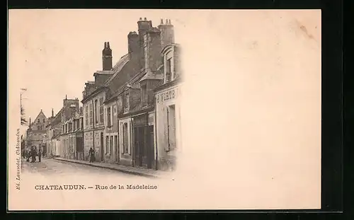 AK Châteaudun, Rue de la Madeleine
