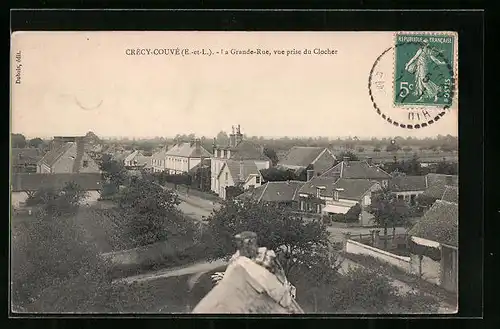 AK Crécy-Couvé, La Grande-Rue, vue prise du Clocher