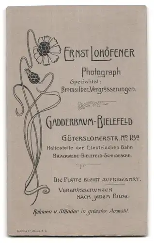 Fotografie Ernst Lohoefener, Bielefeld-Gadderbaum, Gütersloherstr. 18 a, Junges Paar in modischer Kleidung