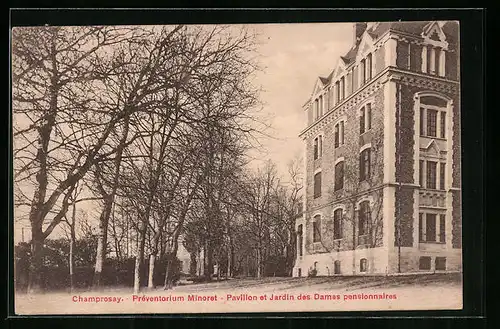 AK Champrosay, Preventorium Minoret - Pavillon et Jardin des Dames pensionnaires