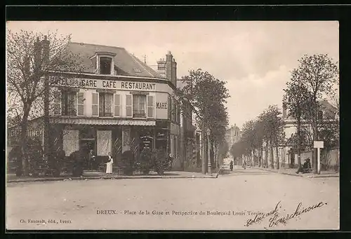 AK Dreux, Place de la Gare et Perspective du Boulevard Louis Terrier