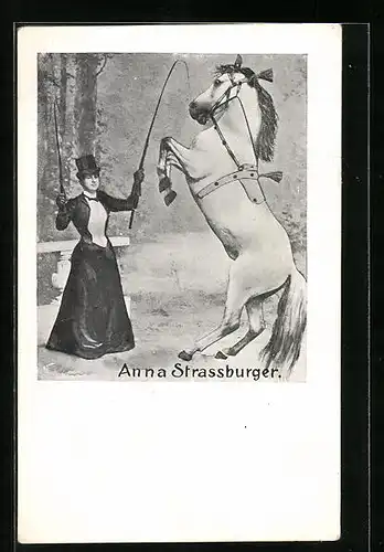 AK Anna Strassburger mit Pferd