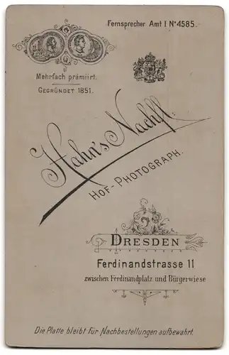 Fotografie Hahn`s Nachfl., Dresden, Ferdinandstr. 11, Ältere Dame mit Haube und Kragenbrosche