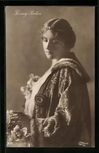 AK Schauspielerin Henny Porten in einer Filmszene