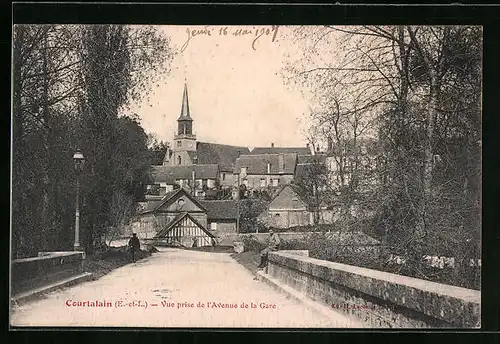 AK Courtalain, Vue prise de l`Avenue de la Gare