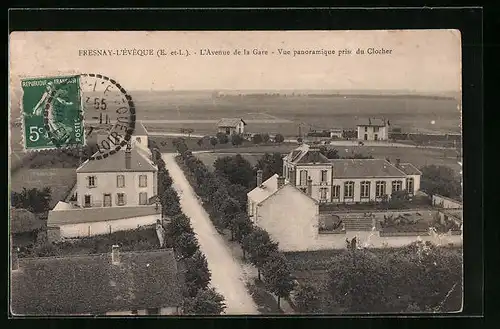 AK Fresnay-L`Éveque, L`Avenue de la Gare, Vue panoramique prise du Clocher