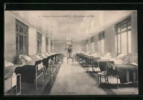 AK Dreux, Hospital-Hospice, Un interieur de Salle