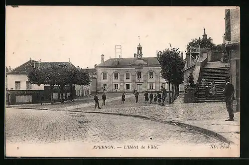 AK Épernon, L`Hotel de Ville