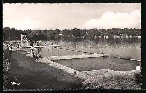 AK Fontaine-Simon, La Piscine