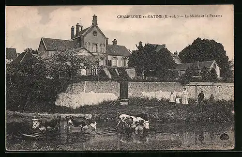 AK Champrond-en-Gatine, La Mairie et le Panama
