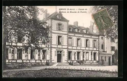AK Manou, Facade du Chateau de Blanche de Castille
