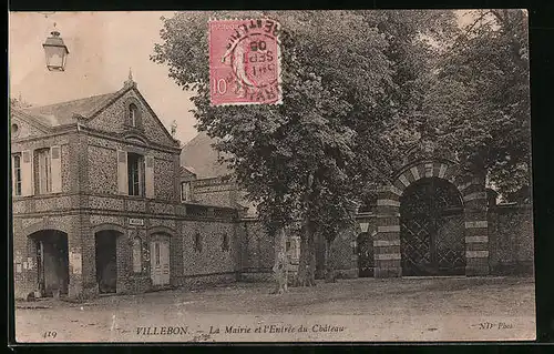 AK Villebon, La Mairie et l`Entree du Chateau