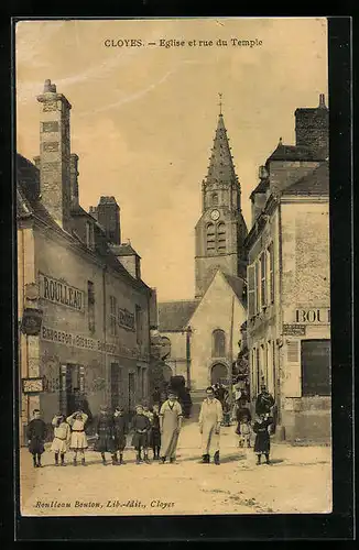 AK Cloyes, Eglise et rue du Temple