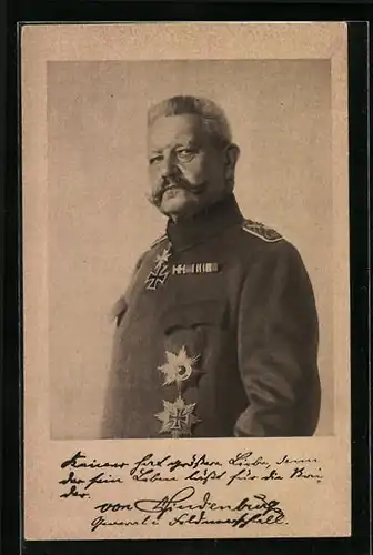 AK Generalfeldmarschall Paul von Hindenburg in Uniform mit Eisernem Kreuz