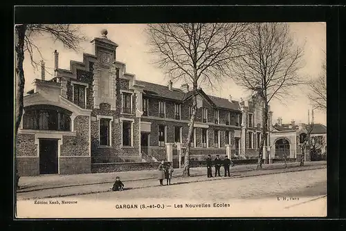 AK Gargan, Les Nouvelles Ecoles