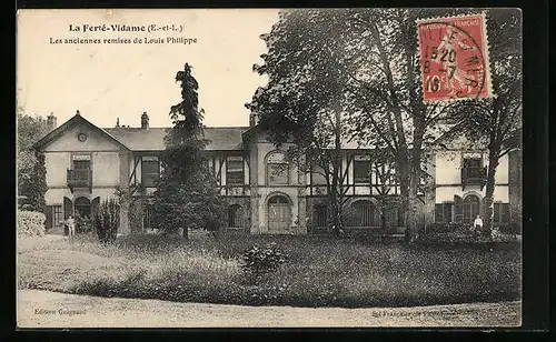 AK La Ferté-Vidame, Les anciennes remises de Louis Philippe