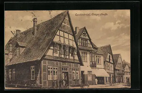 AK Quakenbrück, Passanten in der Langen Strasse