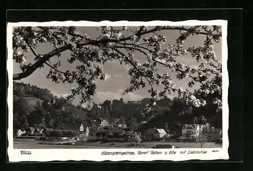 Foto-AK Walter Hahn, Dresden, Nr. 8571: Rathen /Elbe, Ortsansicht gegen Lokomotive