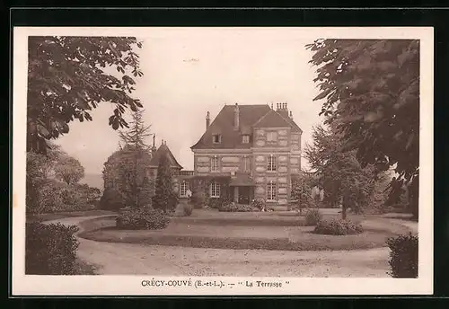 AK Crécy-Couvé, La Terrasse