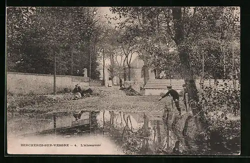 AK Berchères-sur-Vesgres, L`Abreuvoir
