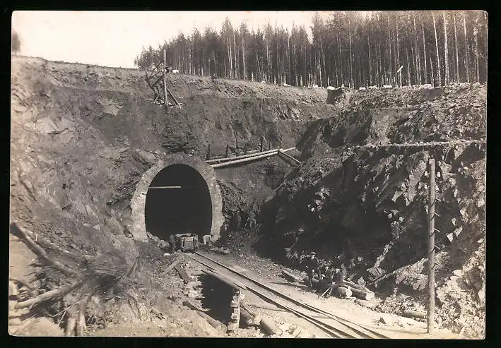 16 Fotografien unbekannter Fotograf, Ansicht Revda-Zavod / Sibirien, Tunnelbau Eisenbahn Kassan-Ekaterinburg 1918 8